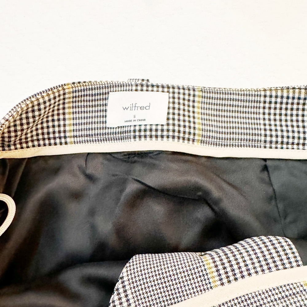 Wilfred Plaid Button-Front Midi Skirt in Gray and Tan - Picture 4 of 7